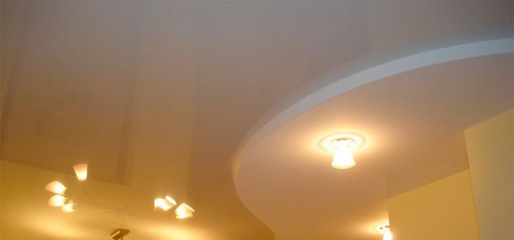 Illuminated plasterboard ceiling is the best choice